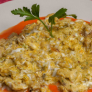 Revuelto de bacalao sobre espejo de piquillo